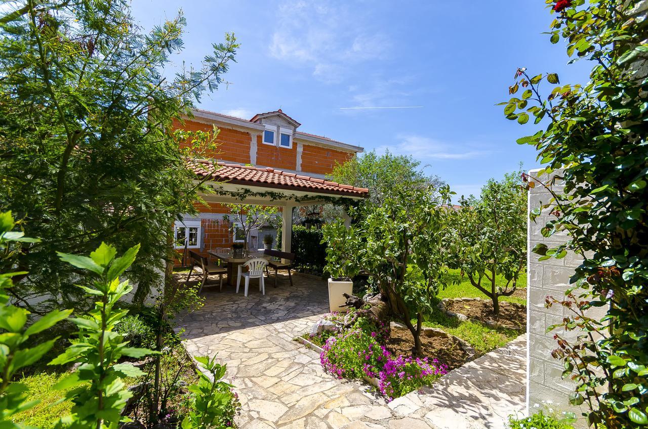 Apartments Mate Trogir Luaran gambar
