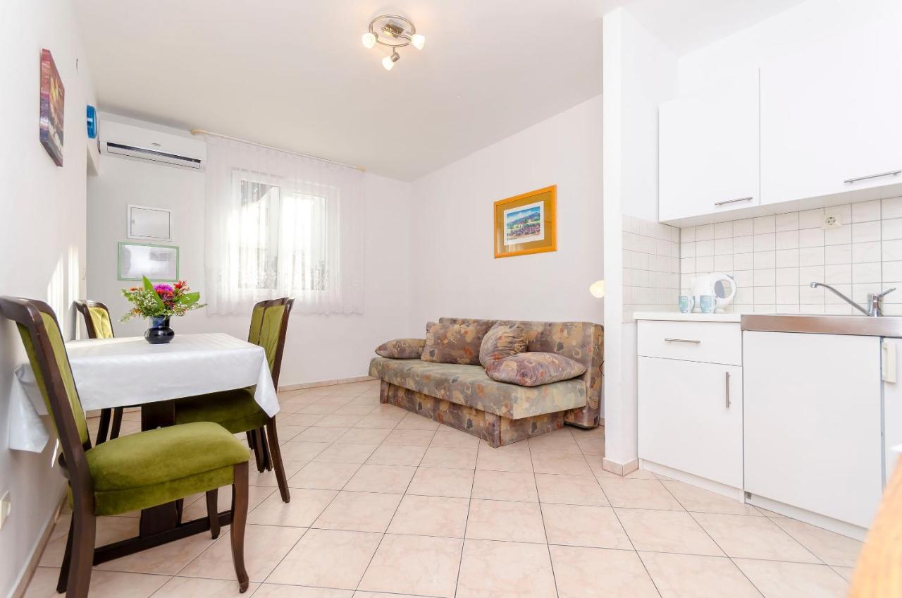 Apartments Mate Trogir Luaran gambar