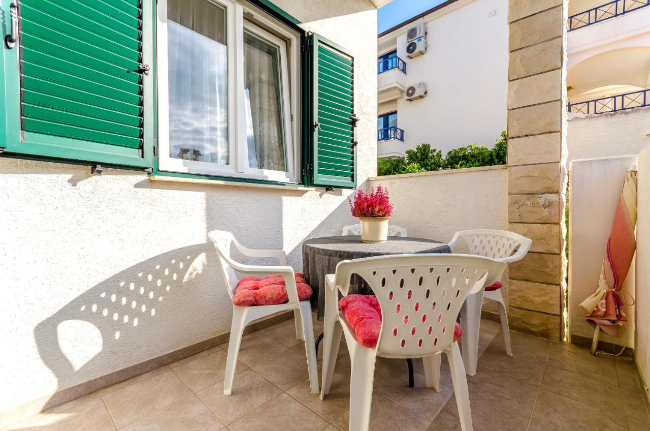 Apartments Mate Trogir Luaran gambar