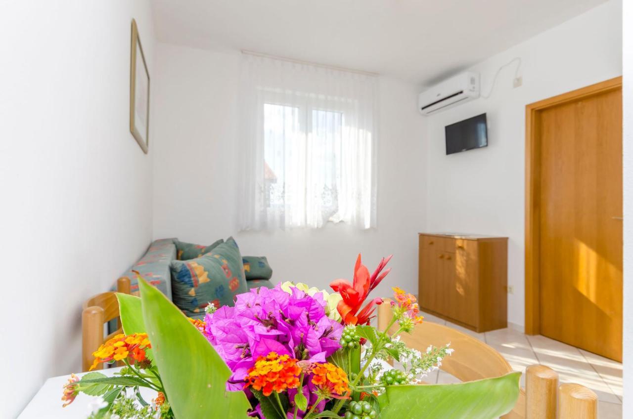 Apartments Mate Trogir Luaran gambar