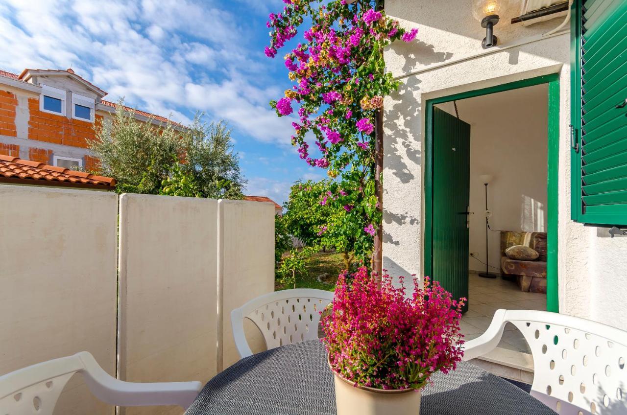 Apartments Mate Trogir Luaran gambar