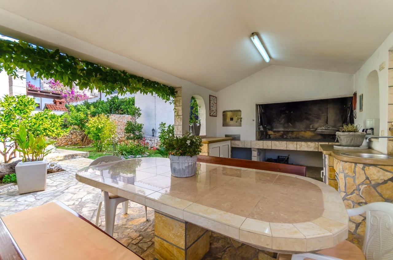 Apartments Mate Trogir Luaran gambar